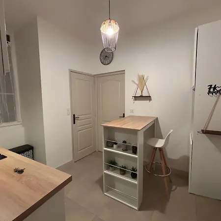 Cosy In Apartment *