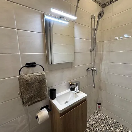 Cosy In Cannes, Ac, Wifi, 15min Palais